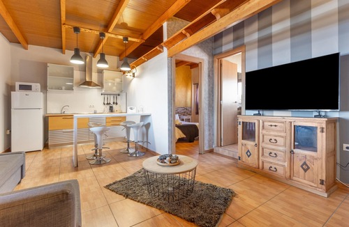 Pajara Apartment | Chabela's Penthouse Apartment with Sea Views, Jacuzzi, and Air Conditioning