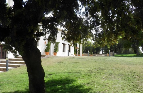 Las Nogueras House | Chalet 'El Pinar De La Lobera' with Mountain View, Shared Pool and Wi-Fi