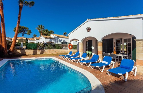 Sa Torre del Ram House | Chalet Villa El Pinar 5 with Pool, Wi-Fi, Terraces & Garden