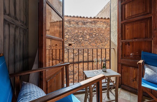 Andraitx House | Charmantes Dorfhaus mit Meerblick im Ältesten Teil von Andratx