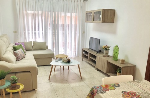 El Medano Apartment | Charming and central two bedroom apartment near the beach