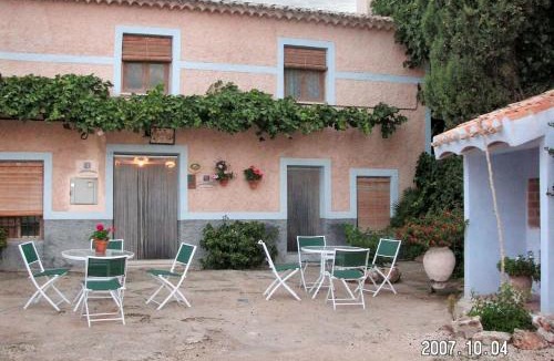 Caravaca de la Cruz Apartment | Charming Apartment in Noguericas with Shared Pool