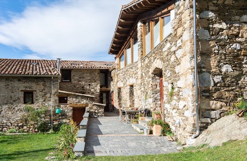 Mollo Apartment | Charming apartment in the Catalan Pyrenees