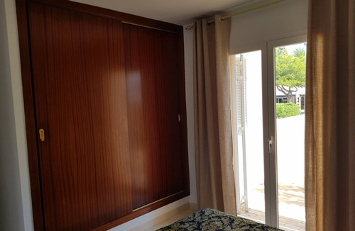 Cala Bona Apartment | Charming, bright, spacious apartment with wifi, air conditioning, parking, terrace