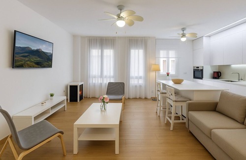 Jaen Apartment | Charming Central Apartment in Jaén