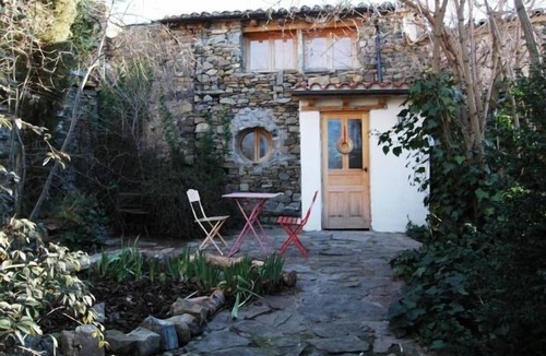 Navalsaz Cottage | Charming rural house, in a very pretty and quiet village. Spectacular views