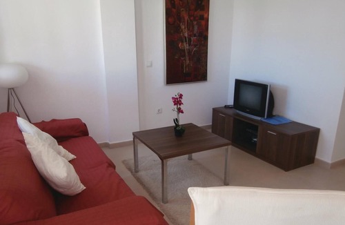 Jeronimo y Avileses y Balsicas de Arriba Apartment | Charming vacation apartment with open, sunny terrace with pergola.