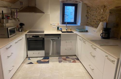 Juia House | Charming village house for families & cyclists