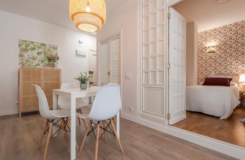 Pacifico Apartment | CHIC APARTAMENT RETIRO PARK I - SWIMMING POOL - ElevenHost