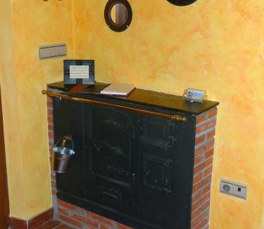 Acebedo House | Cinco Leyendas