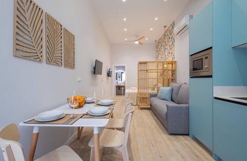 La Creu del Grau Apartment | City Arts Suites V | 12 min City Arts | Pet Friendly