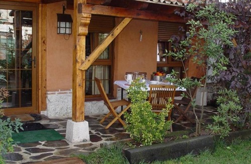 Olmedo Hotel | Classic Double Room: Double studio, with capacity for two people.