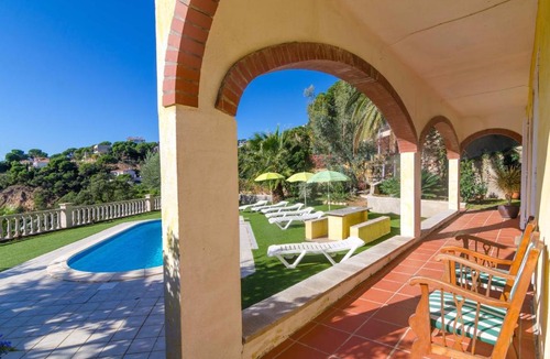 Lloret de Mar Villa | Club Villamar - Neiva