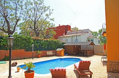 Platja d'Aro Villa | Club Villamar - Nice villa in the center of Playa de Aro with Garage, Wifi, private pool und BBQ .