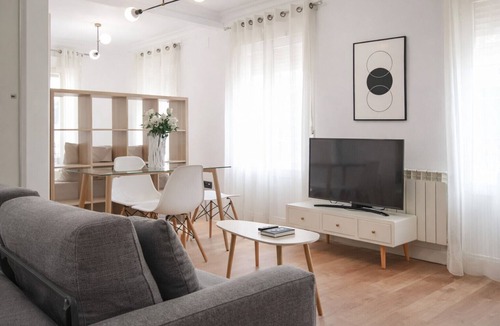 Puerta del Angel Apartment | Collection Madrid Rio Exterior 3 Personas
