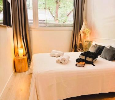 Ensanche Diputacion Bed & Breakfast | COLLECTION PORT - B&B Boutique , Alicante Center