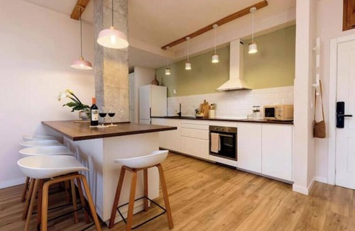 Las Palmas de Gran Canaria Condo | Comfortable 2BR | Work-Friendly | 10 min Beach | Fully Equipped