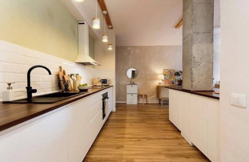 Las Palmas de Gran Canaria Condo | Comfortable 2BR | Work-Friendly | 10 min Beach | Fully Equipped