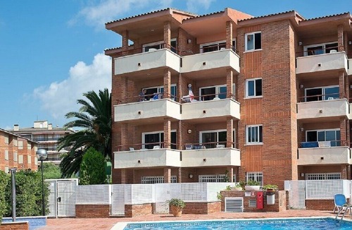 Comarruga Apartment | Comarruga 4p 8p - Three Bedroom Apartment, Sleeps 8