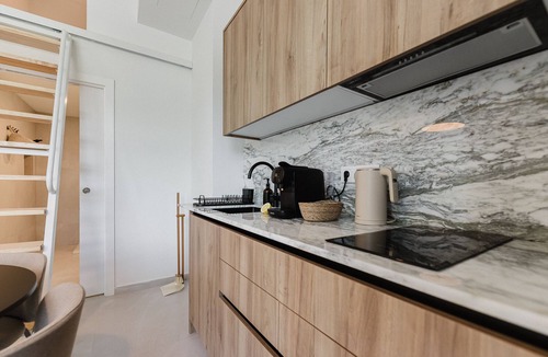 Soternes Apartment | Comfort and design facing the Turia Gardens in Valencia
