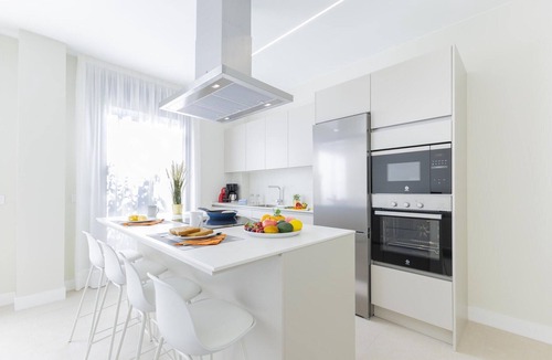 Playa de Arinaga Apartment | Comfortable Family Stay by the Sea