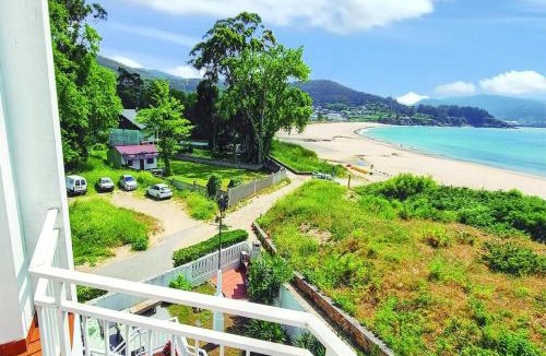 Faro House | Comfortable house with sea view in Viveiro, 200 m²