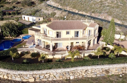 Los Gallardos Villa | Comfortable villa with air conditioning, Wi-Fi, pool, and peaceful garden