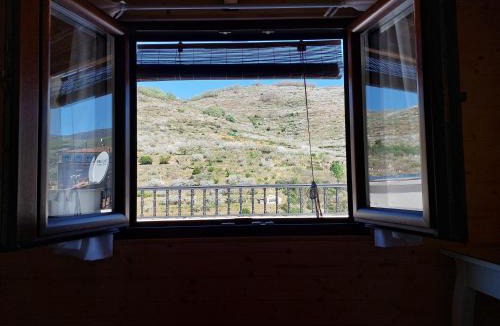 Cabezuela del Valle Apartment | CON ENCANTO