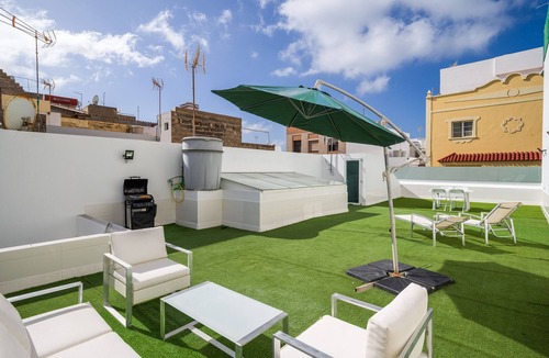 Las Palmas de Gran Canaria Ski Chalet | Confital Beach Home By CanariasGetaway