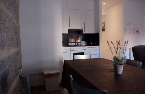 Ourense Apartment | Concord #3 1A