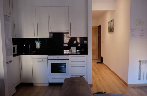 Ourense Apartment | Concord #3 1A