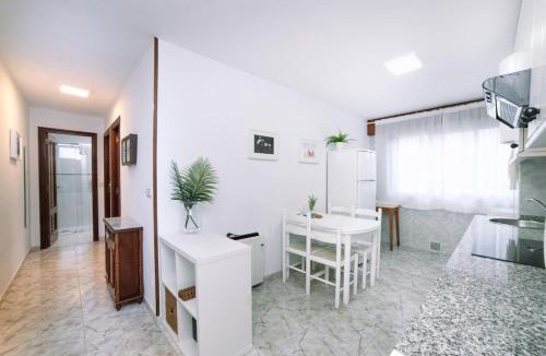 Arzua Apartment | Confort en Arzúa Centro, Apt 2 by CABANA Rentals