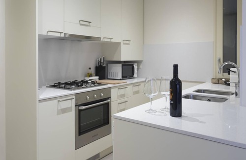 Old Town Apartment | Cort Reial 1B - Holiday Apartment Rental in Girona | Bravissimo
