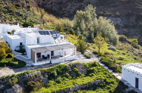 El Toyo Villa | Cortijo El Albaricoque - Finca 75 hectares!
