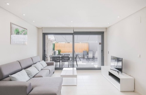 Orihuela Costa Apartment | Cosy 3 Bedrooms Apartment in Punta Prima ♡ View the calendar