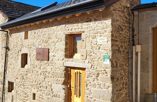 Dorres House | Cosy and comfortable 3* village house