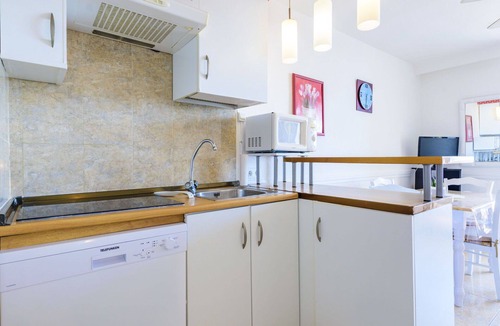 Alcossebre Apartment | Cosy apartment for 3 guests with pool, terrace and pets allowed