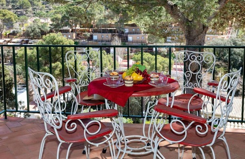 Sa Riera Apartment | Cosy apartment for 4 guests with WIFI, TV, balcony and parking
