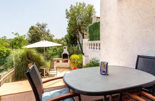 Tossa de Mar Apartment | Cosy Holiday Cottage