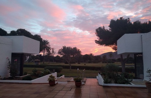 Atamaria House | Cosy, luxury 2-bed golf villa (La Manga Club)