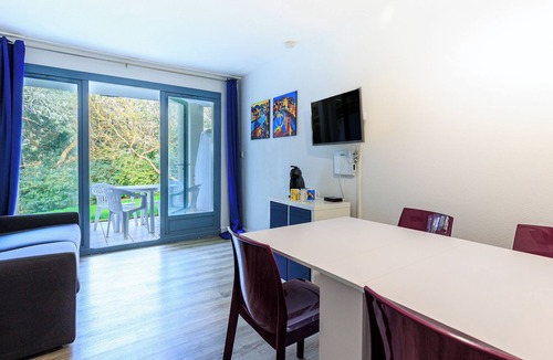 Moliets-et-Maa Apartment | Cosy studio in Moliets et Maa with private terrace, barbecue, ideal for 4 people