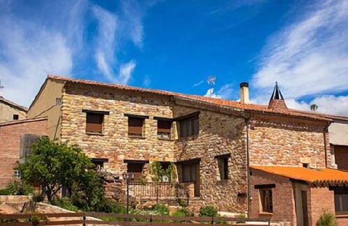 Espeja de San Marcelino Cottage | Cottage La Chimenea de Soria II in the surroundings of the Cañon de Rio Lobos