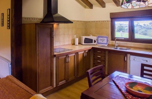 Lamadrid Cottage | Cottage-Apartment-Private Bathroom-La Viña