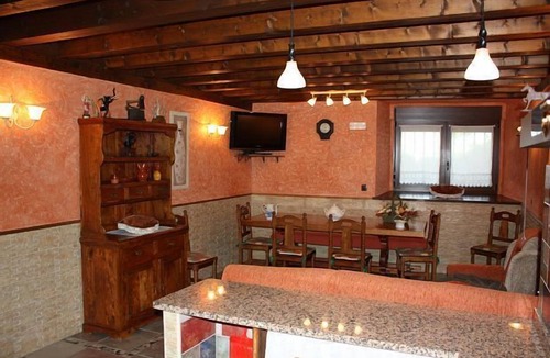 Mozoncillo de Juarros Cottage | Cottage (full rental) La Cabaña for 10 people