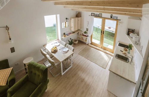 Olot House | Cottage house in nature - Cottage house in nature