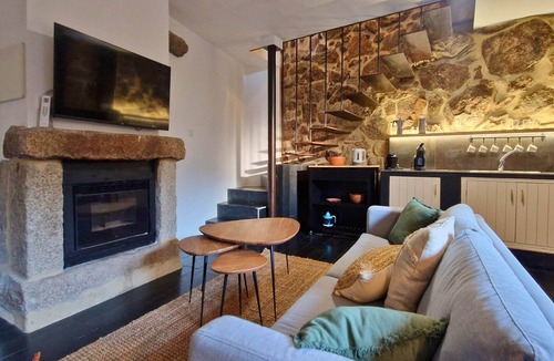 Muinos Villa | Cottage in Ourense near town