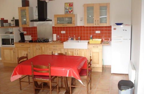 Regat Cottage | cottage with beautiful views of the Pyrenees