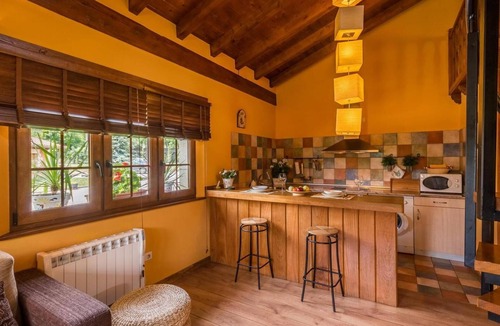 Fontibre House | Country House 'Casa Susi' with Mountain View, Private Terrace and Wi-Fi