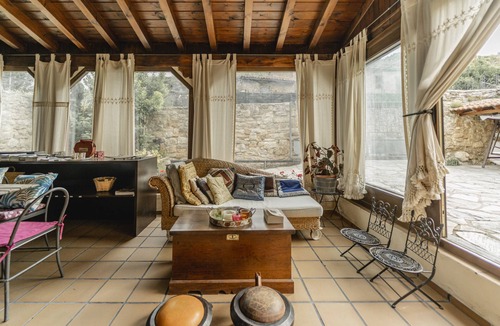 Villallano House | Country House 'Cortijo Las Monjas' with Mountain View, Private Garden and Wi-Fi