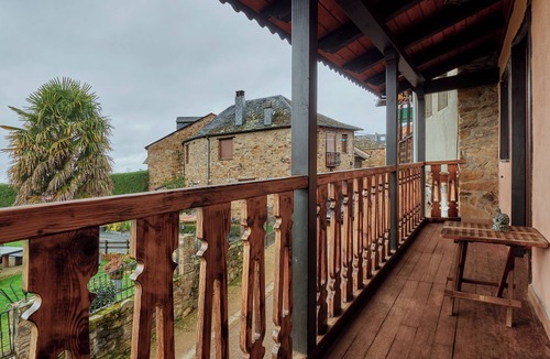 Noceda House | Country House 'Abuelo Jose I I' with Mountain View, Balcony and Wi-Fi